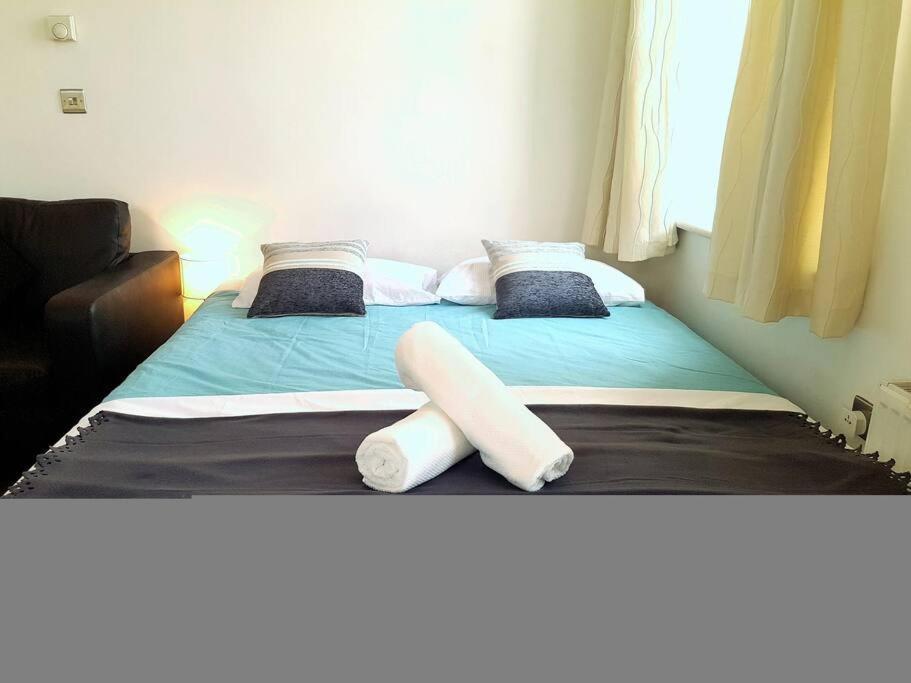 Excellent Studio Flat In Londra Exterior foto